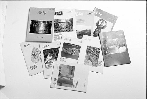 ����3��-����3