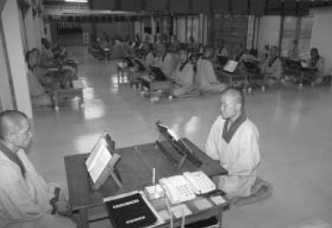 ������ ū�濡�� ������ �ϰ� �ִ� ���