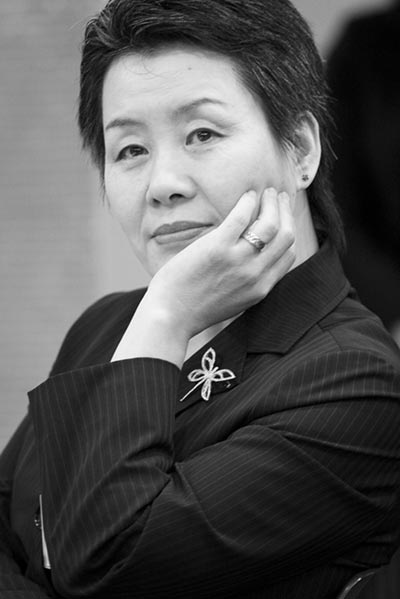 ��������