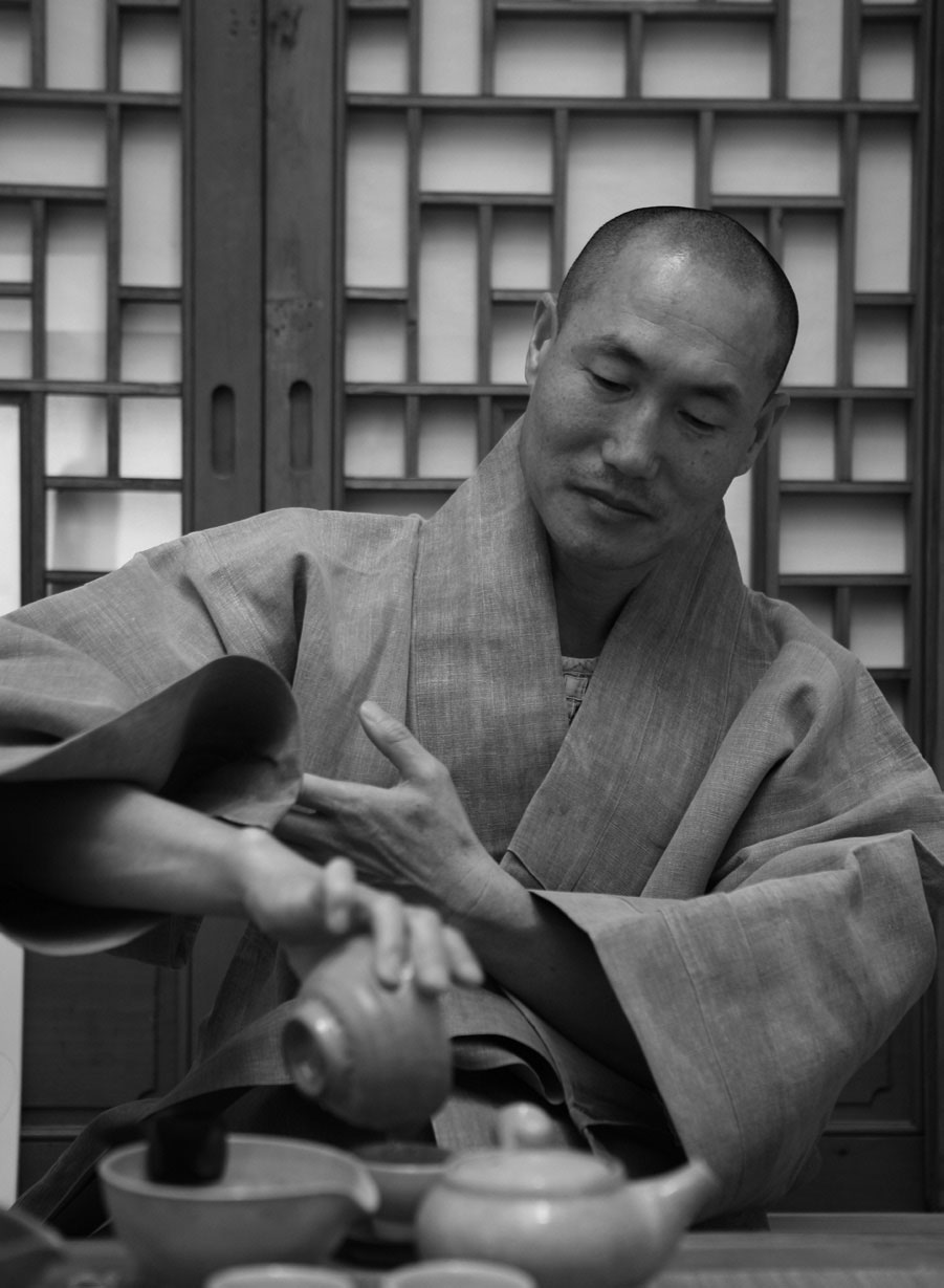 ���ؽ���