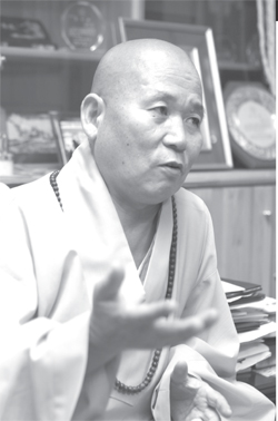 ���ڽ���